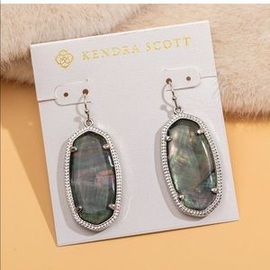 Kendra Scott Elle Silver Earring in Black MOP